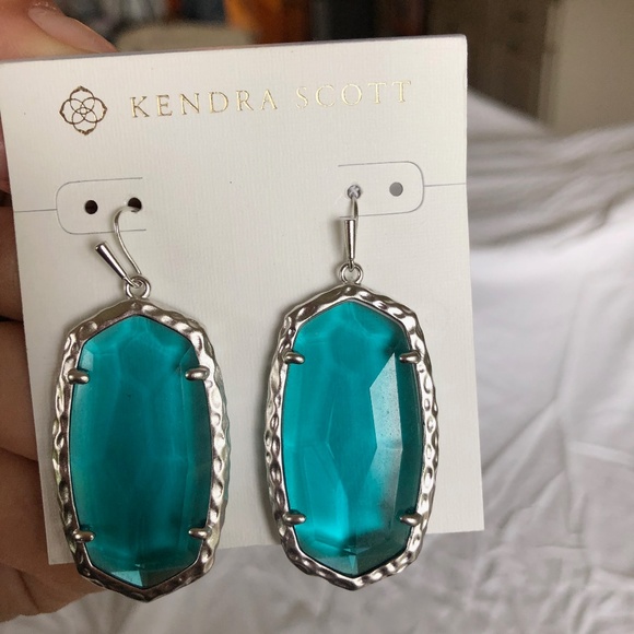 Kendra Scott Jewelry - Kendra Scott Ella Earrings Brand NEW with dust bag